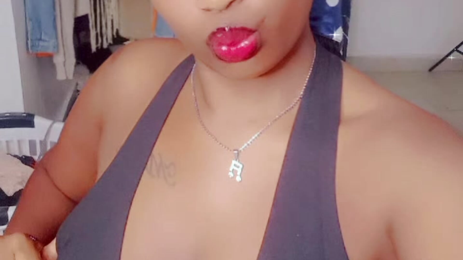 1000638309