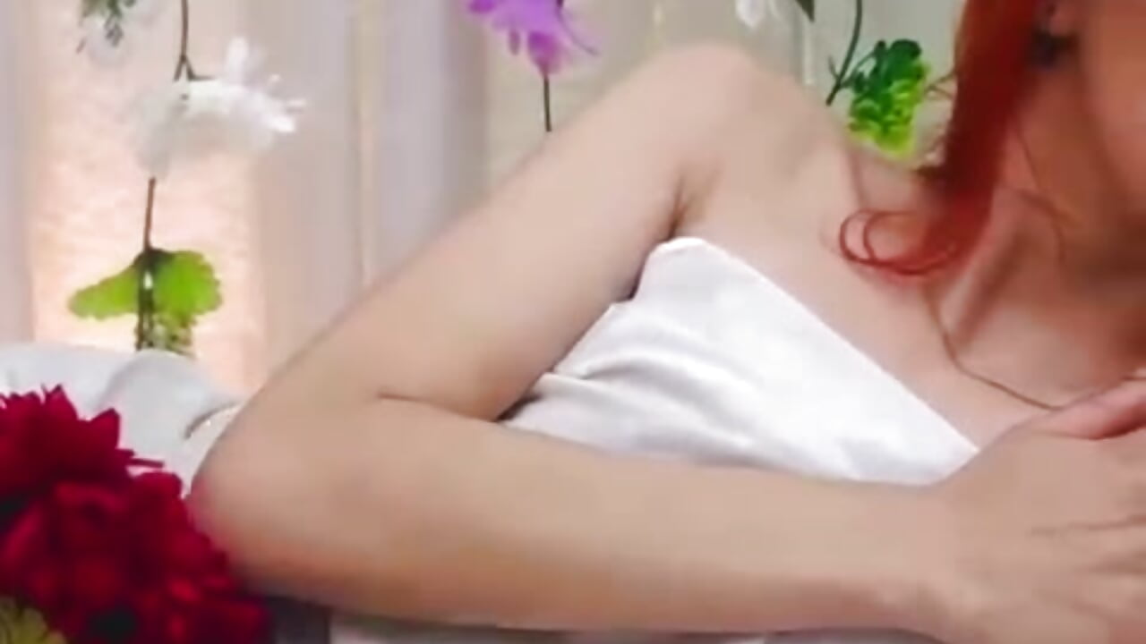 This Sunday is too quiet... I'm here to unsettle your thoughts! I'll see you tomorrow.🌸❤️ - video by Irina_bx cam model