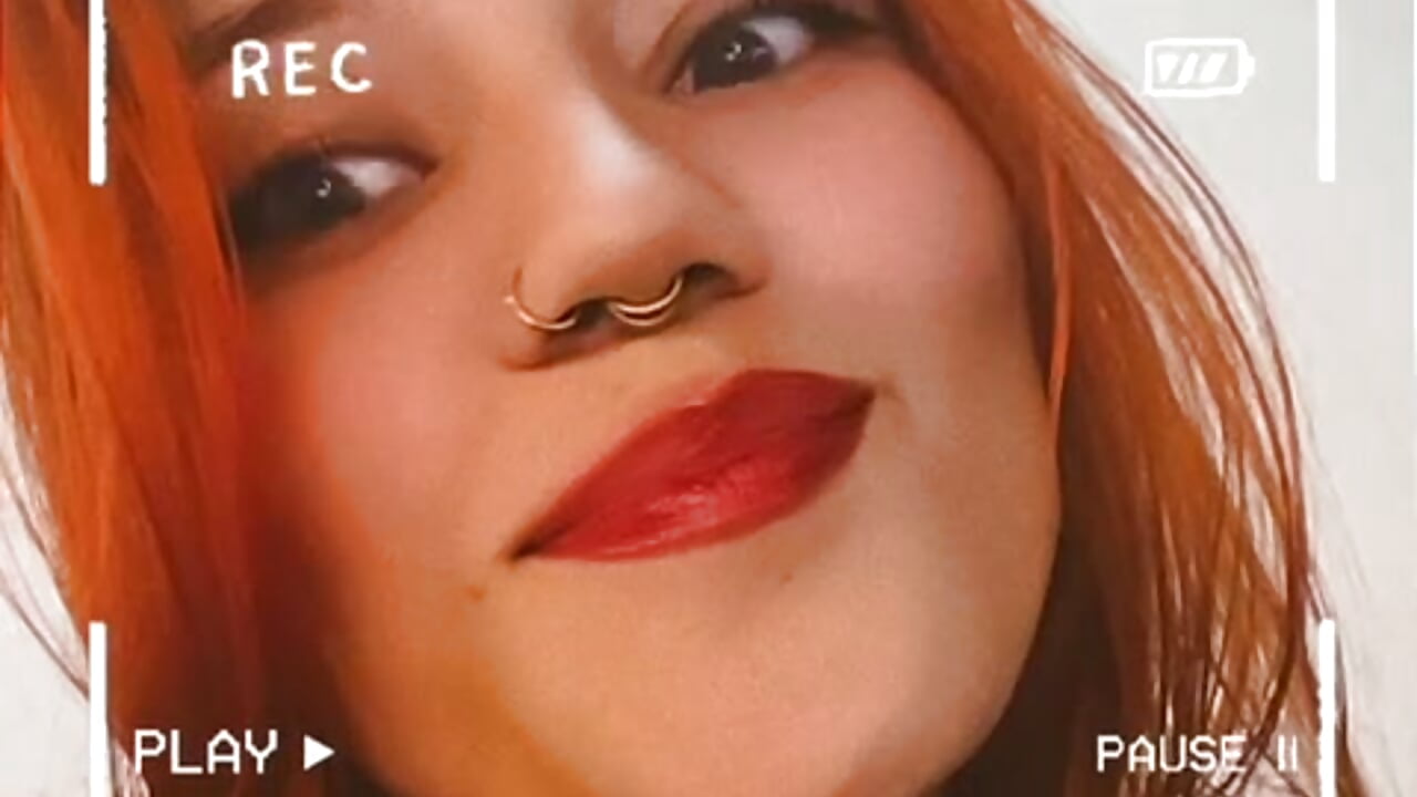 Seduce with every look👀 - video by Irina_bx cam model