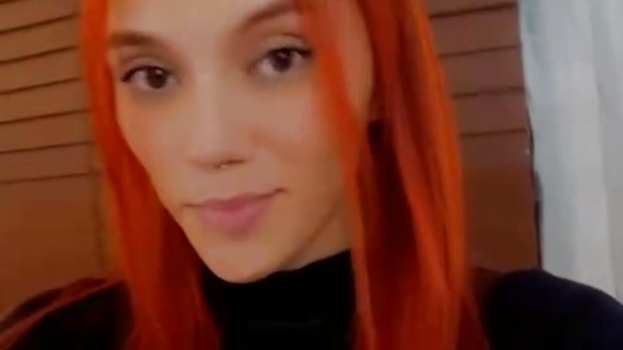 Beauty is in the details, and desire is in the gaze. - video by Irina_bx cam model