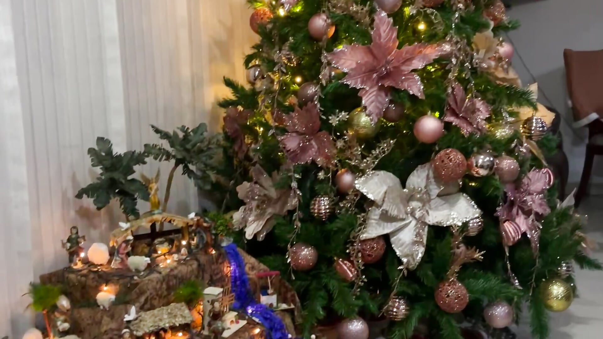 Decorating this Christmas 🥰 - video by Irina_bx cam model