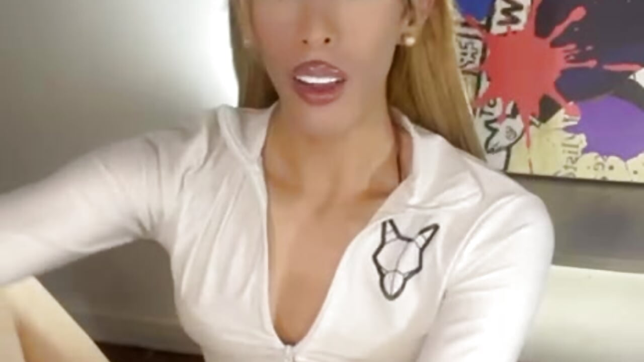 I suck my feet