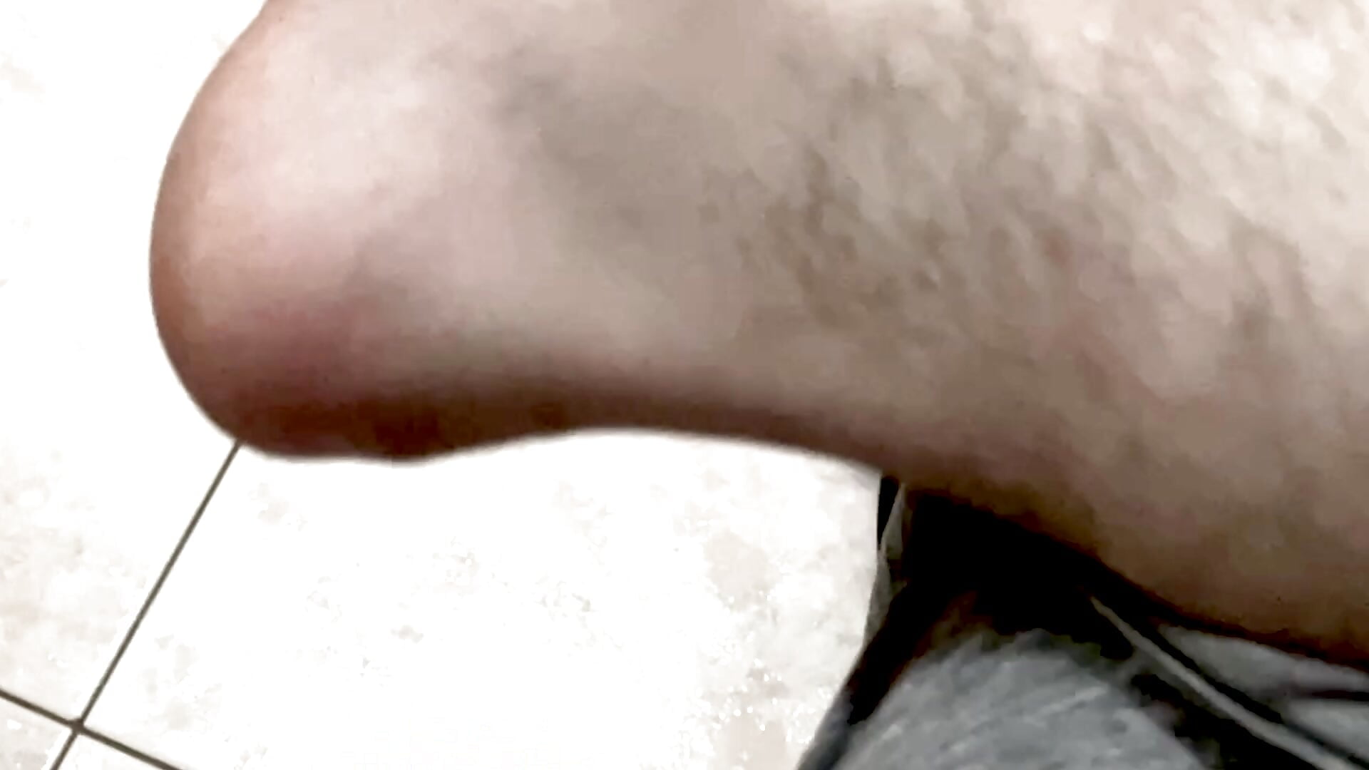 Rubbing my feet - video by horsetouchmodel cam model