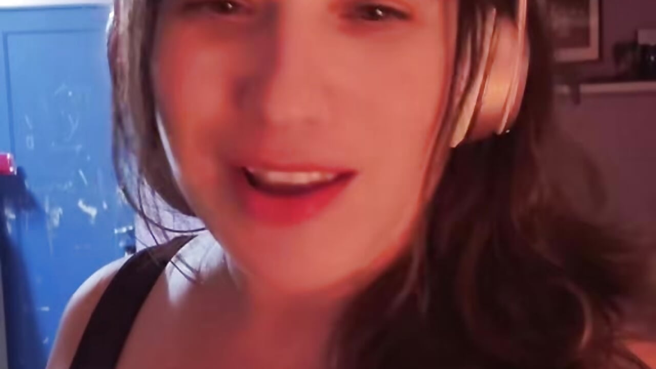 v14044g50000d2vreknog65uras7fqa0 - video van Bosschica cam-model