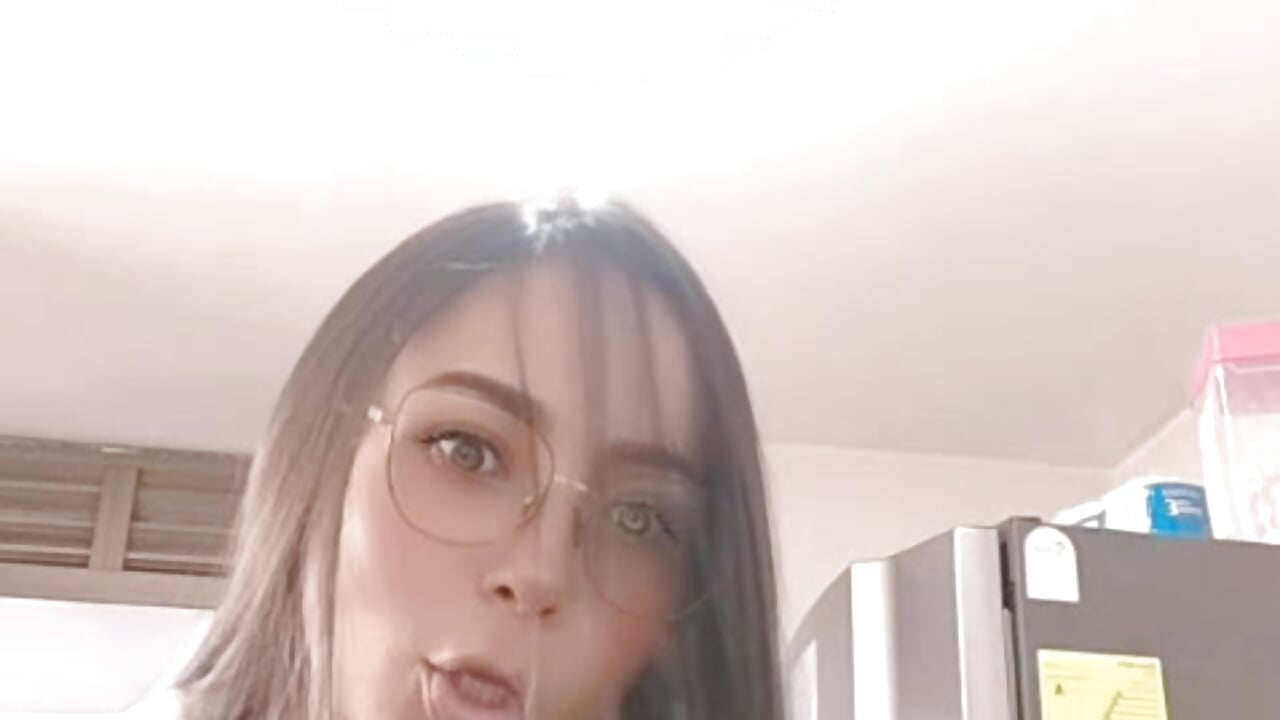FYNNY 3 - lulu_072 adlı kamera modelinin videosu