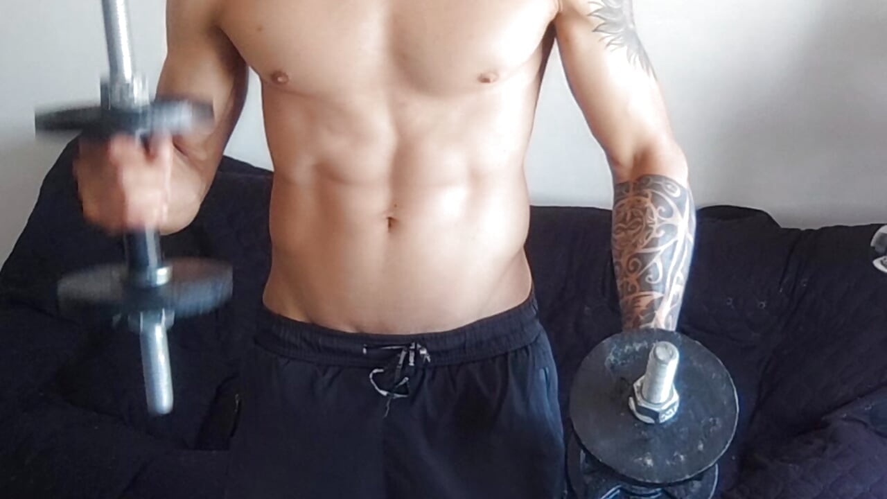 profile-intro-video-1704299118 - video by Marck_Muscle cam model