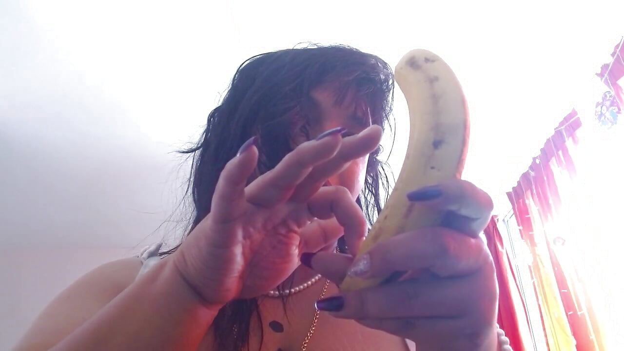 banana delight - clip cu Mia_Adell_11 model videochat