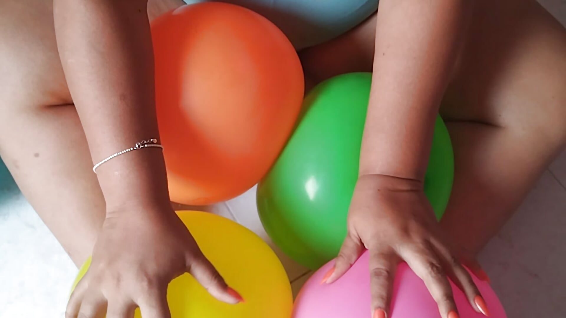 ASRM balloons - clip cu Mia_Adell_11 model videochat