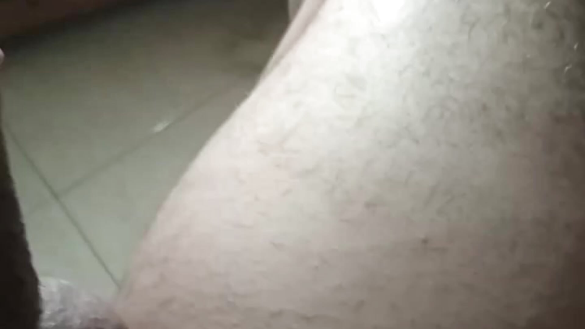 4748 - βίντεο μοντέλου TrashedRockweed