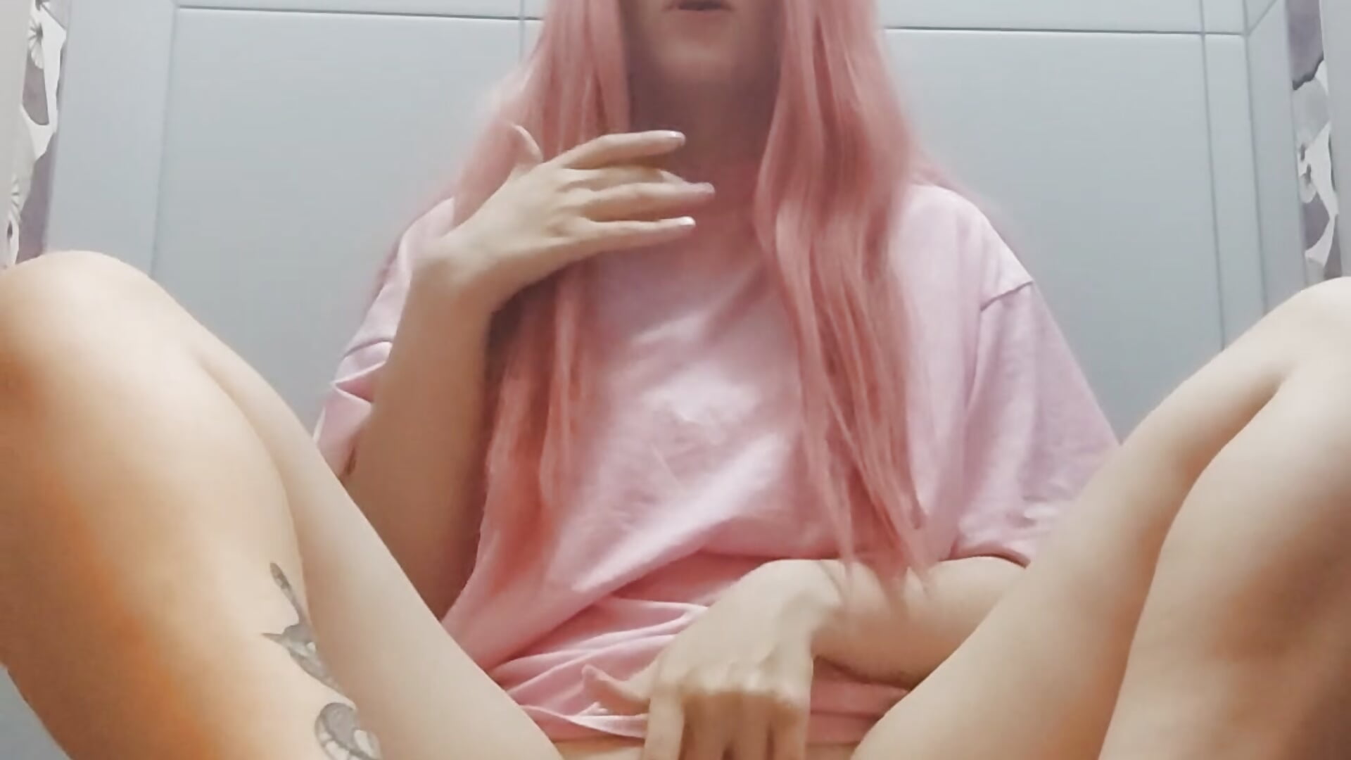 Power DILDO FUCK in toilet(ChainsawMan Cosplay) - clip cu Heart_Ass model videochat
