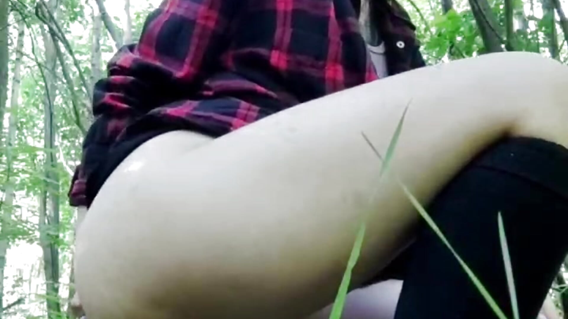 ANAL fingering in the park - clip cu Heart_Ass model videochat