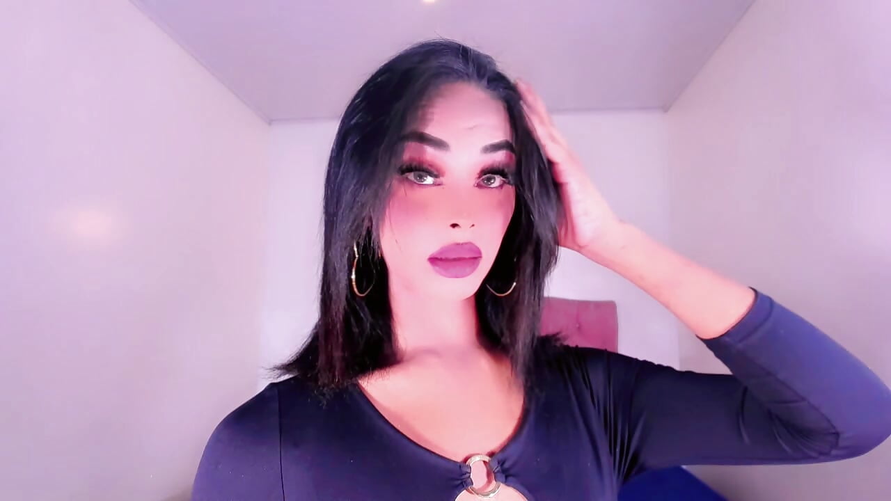 _Riannagarcia_ kamerás modell  4003. kiemelt videója