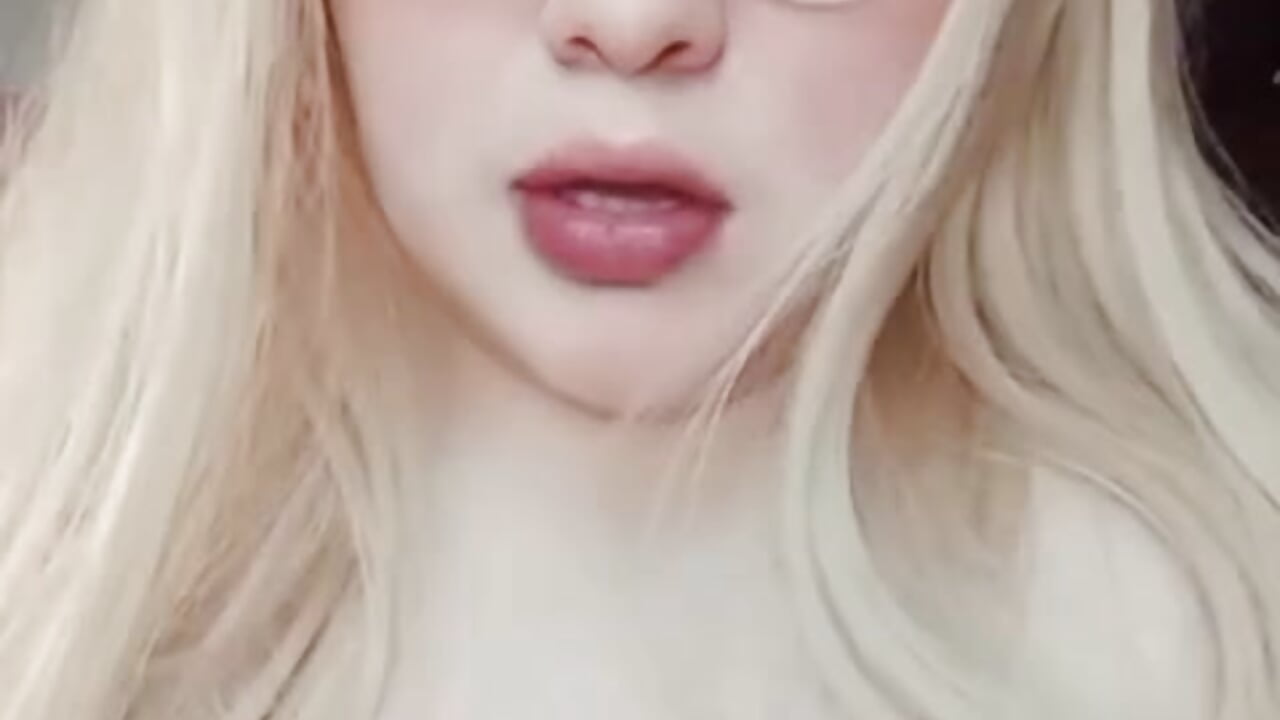 I love milk - βίντεο μοντέλου Aria_Fullbuster