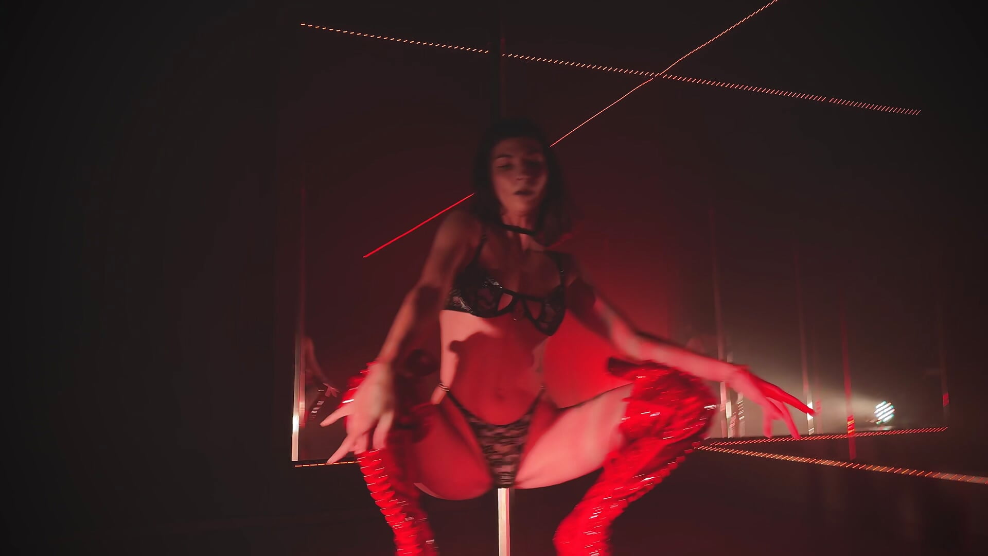 Dance: I wanna fuck you 🥰