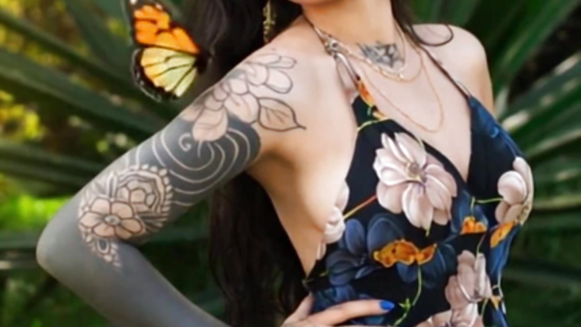 ✨ Between silks and secrets… come discover what I have for you#Fa#VIP #Petite / #Thick#Indian#Exotic - Cori_Paige 캠 모델의 동영상