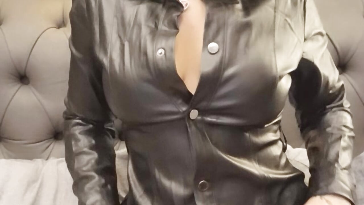 Sarh0ş Dildolu Ane&0gl Mastürbasyon - Zarayuce adlı kamera modelinin videosu