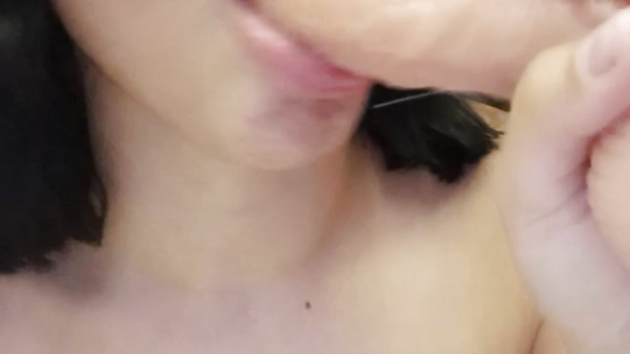 Tükürmeli Derin boğaz sakso | Deepthroat sakso - Zarayuce adlı kamera modelinin videosu