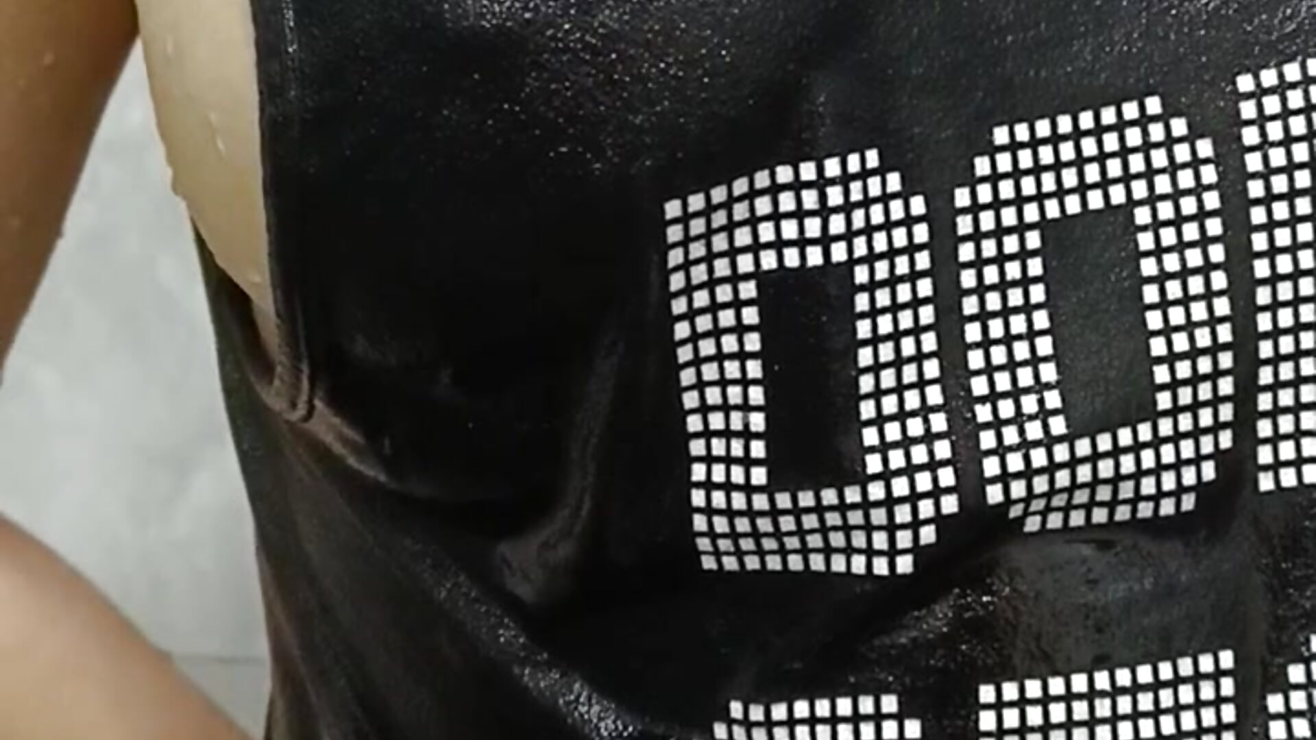 Duşta Islak Şov | İn Shower – video od webkamerové modelky Zarayuce