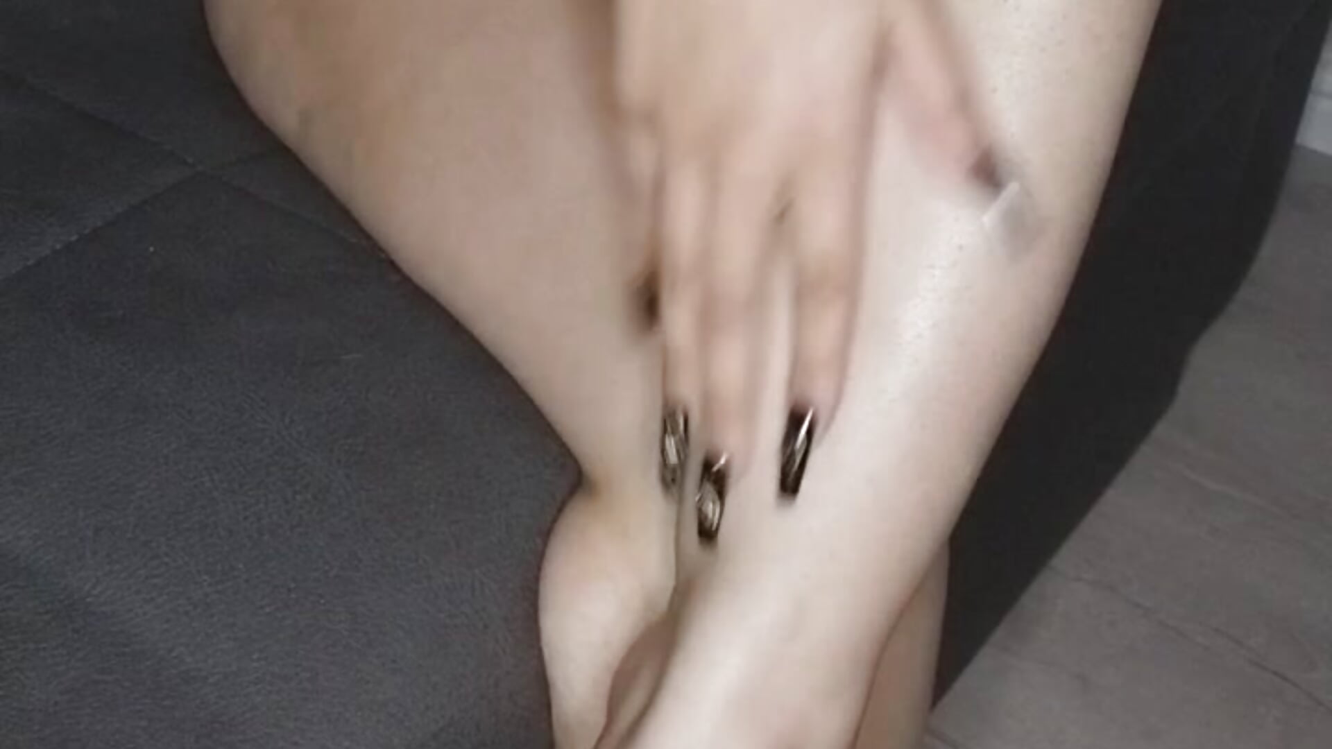 Sert Sahibe Mastürbasyon | Hard Mistress Masturbation – video af Zarayuce cam-model