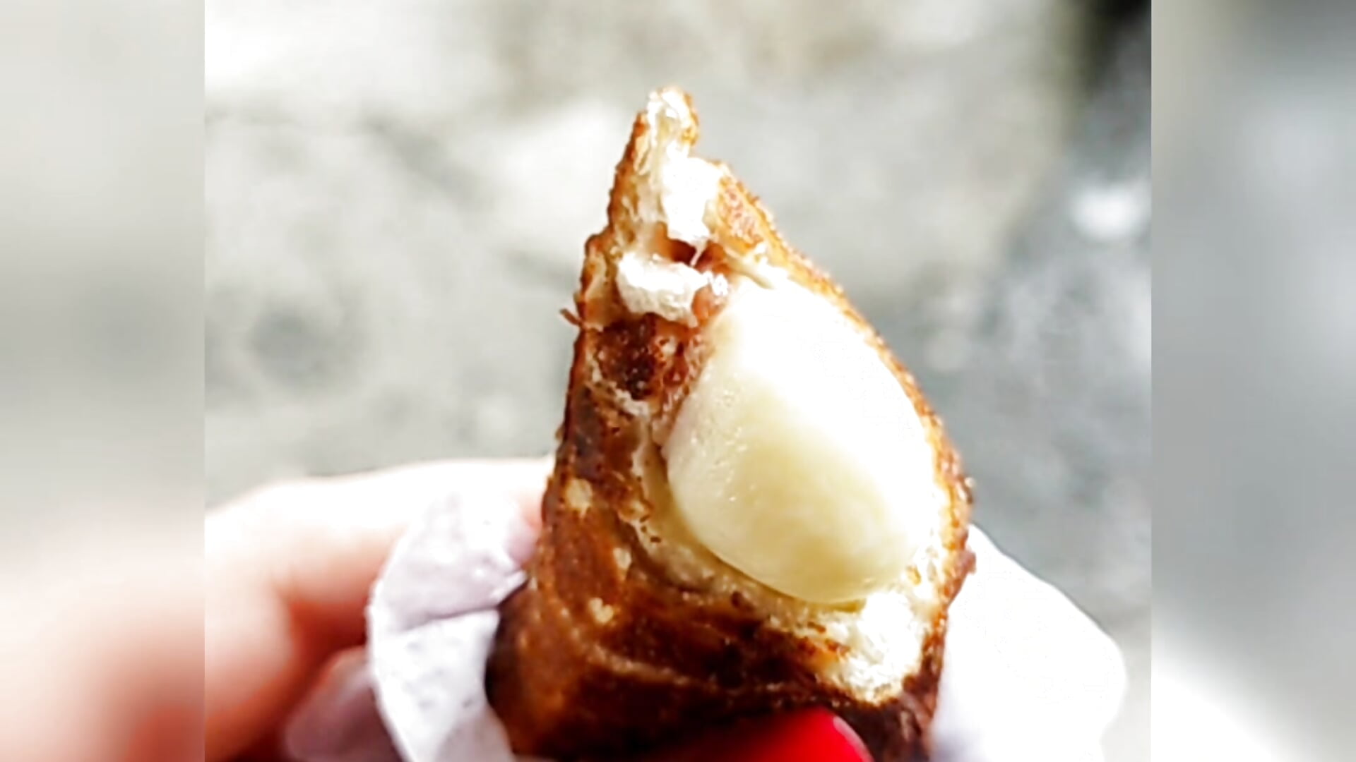 How good to start the day with a delicious cheese stick sooooo paisa!
