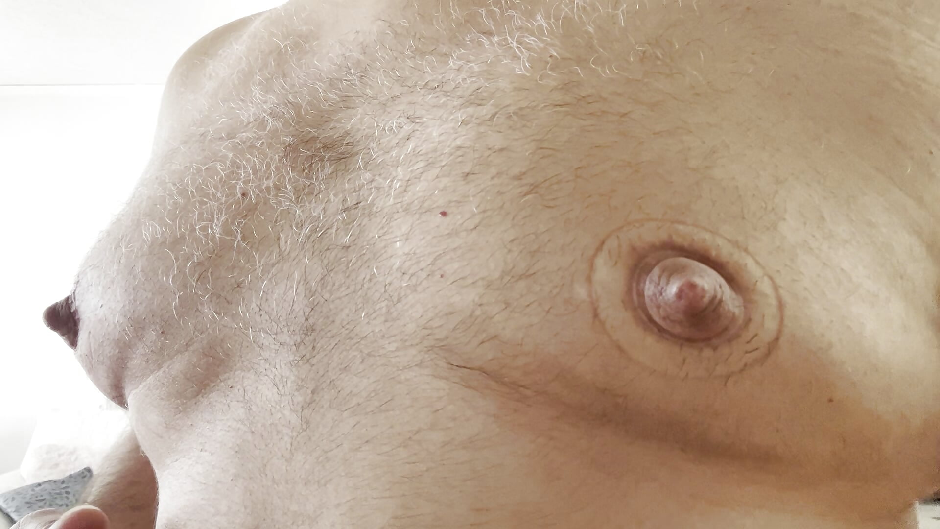 nipples pump - video by vavanipples cam model