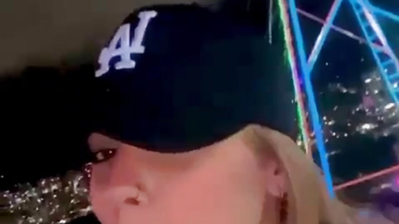 my social life - video by Leeromero1 cam model