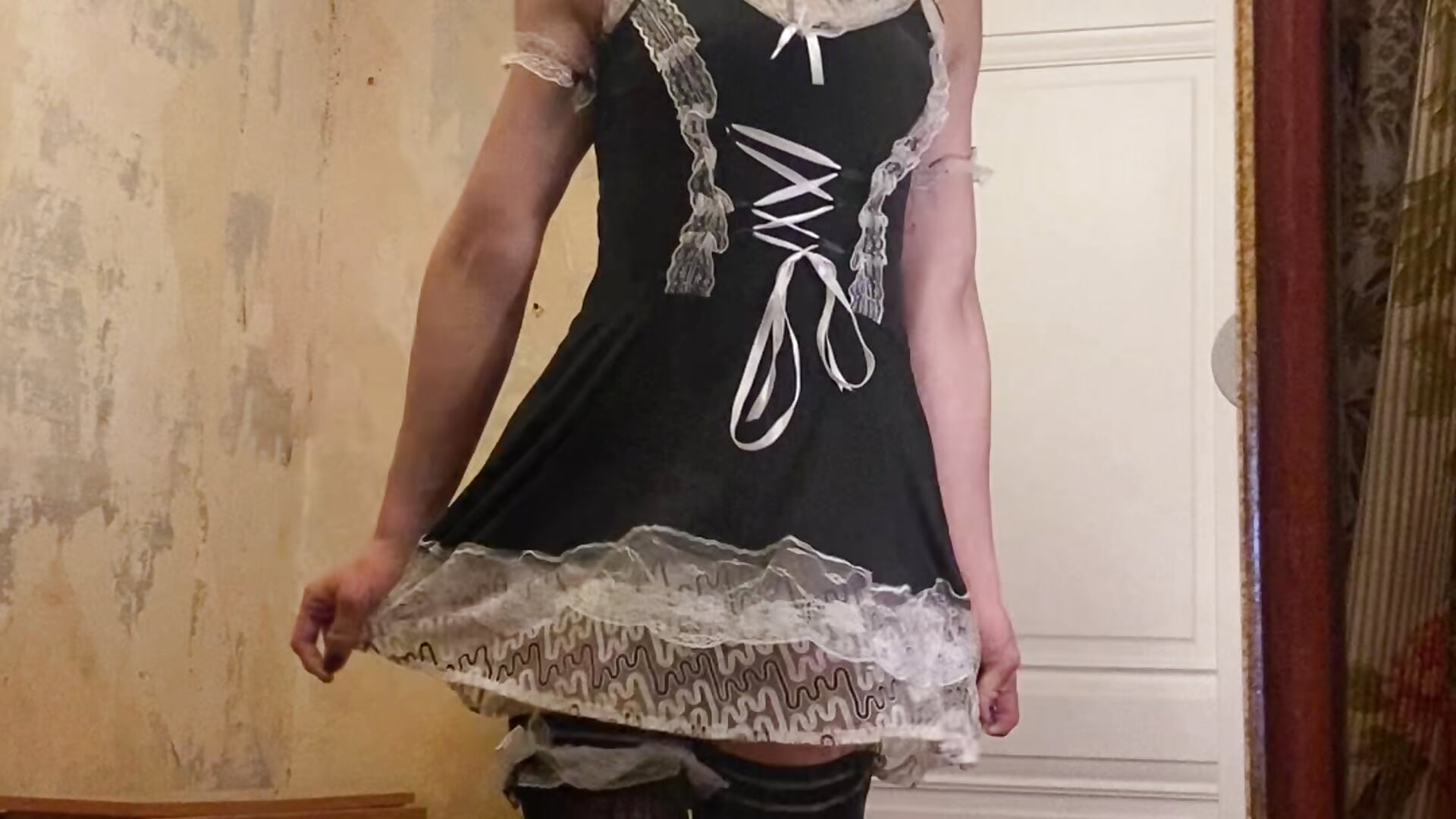 Humiliation under new maid. It’s her first time under the camera - video by Melisa_Eva cam model