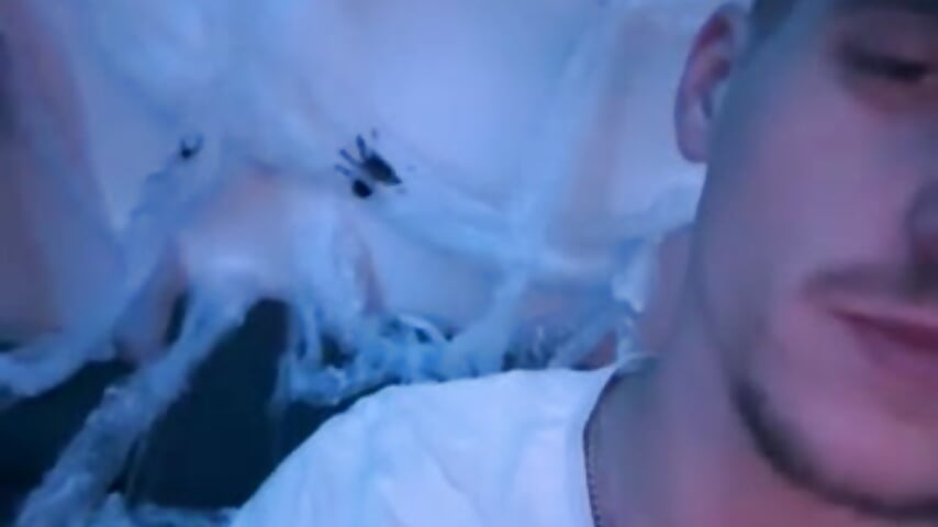 71927456913__FCDBDDBD-5A88-4B09-88DC-C48C68210339 - Vídeo de cookboy88, modelo de vídeos