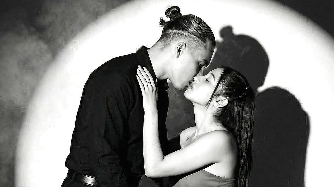 <3 - clip cu _Tattoo_Couple model videochat