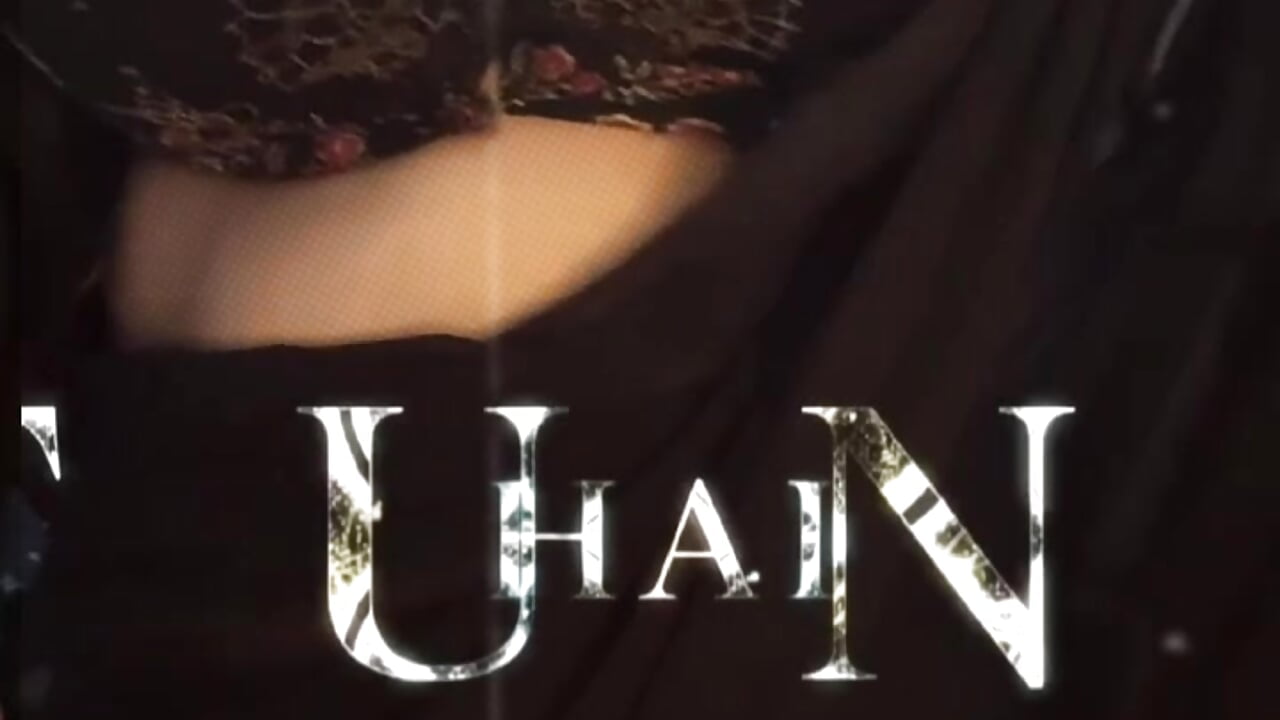 Sexy big boobs - video av Adiba_2 cam-modell