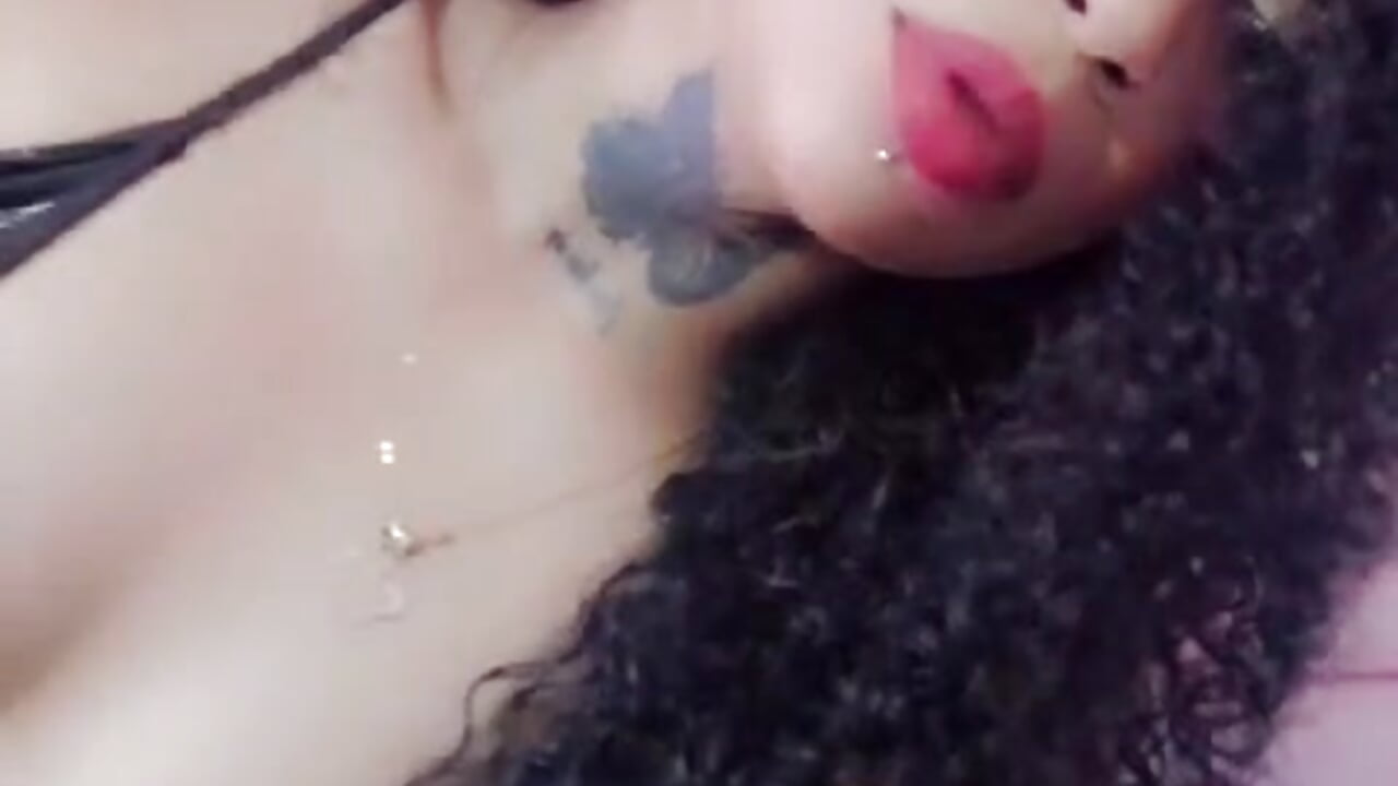 Ready to receive your punishment? this little devil is 🍒🔥😈– cattaleeyaa kameramodell videója