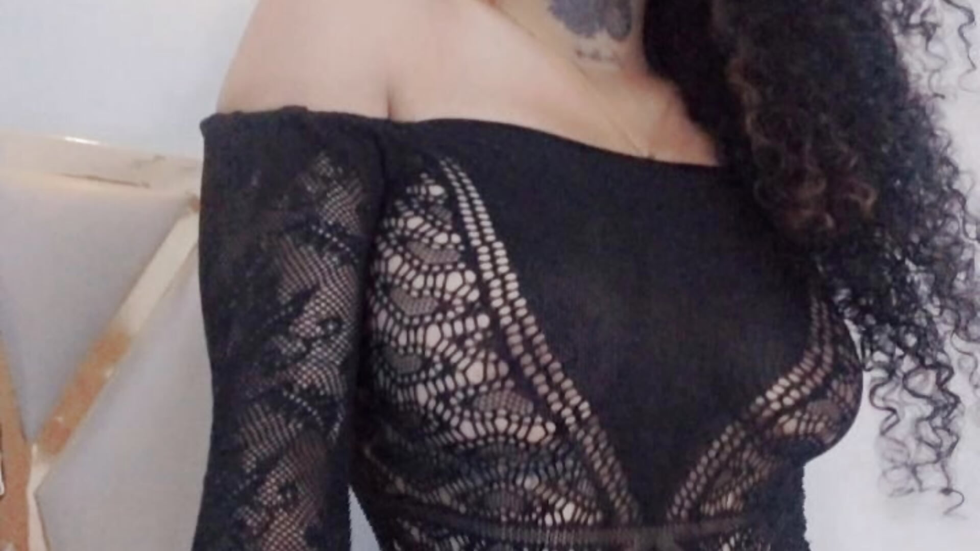 I bet u wanna taste this hoy body 👄– cattaleeyaa kameramodell videója