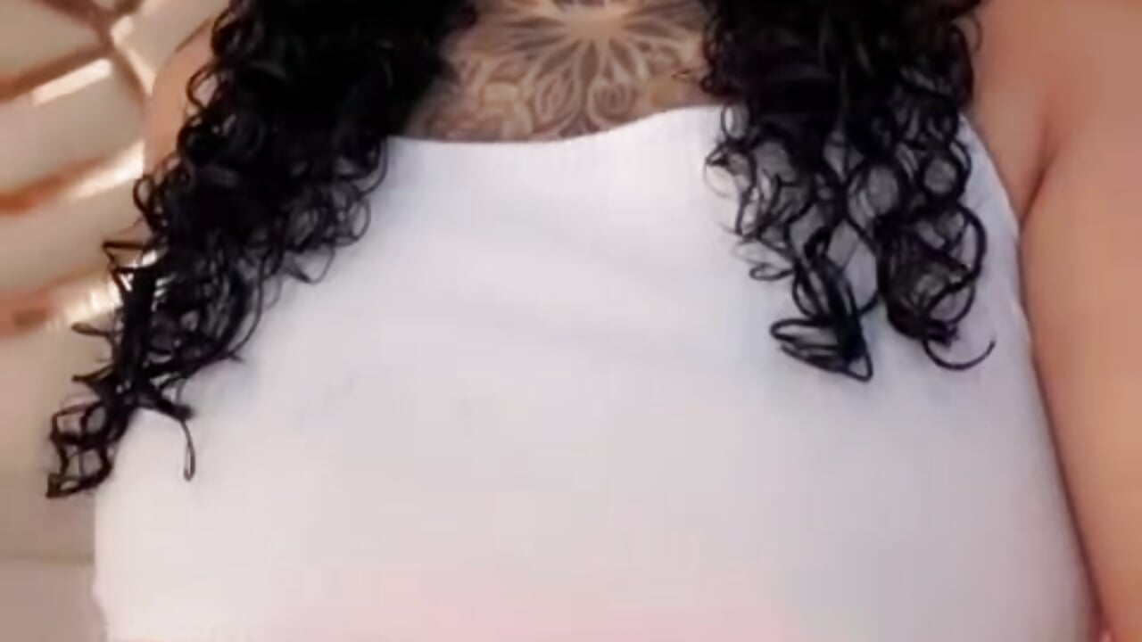 My kisses will be marked on your skin. 😘🫦🍒– cattaleeyaa kameramodell videója