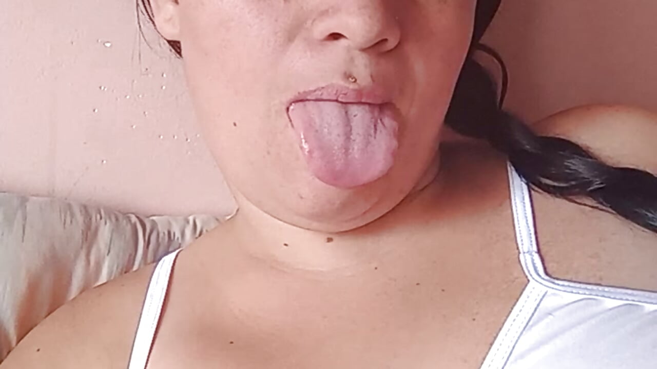 Bonjour❤️ - vidéo du modèle de showcams Nyla_velvet