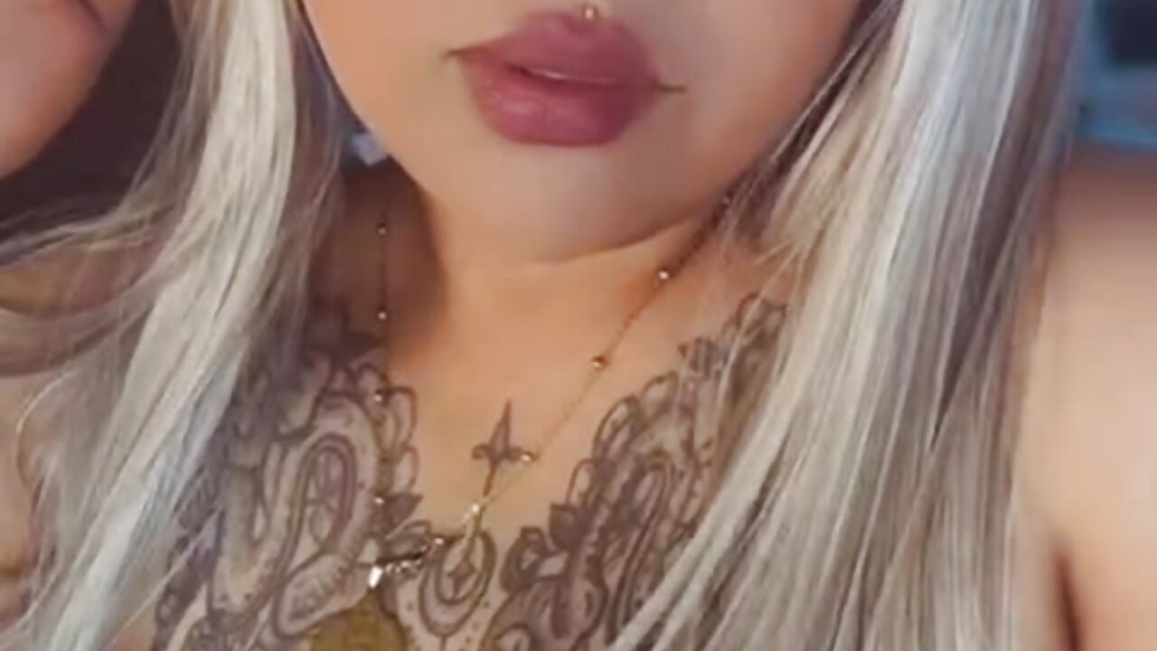 ❤️🎀 - video by shayna_manson_ cam model