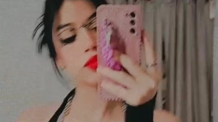 WhatsApp Video 2023-06-02 at 12,39,49 AM - video od modelky/modela sol_lunaa_