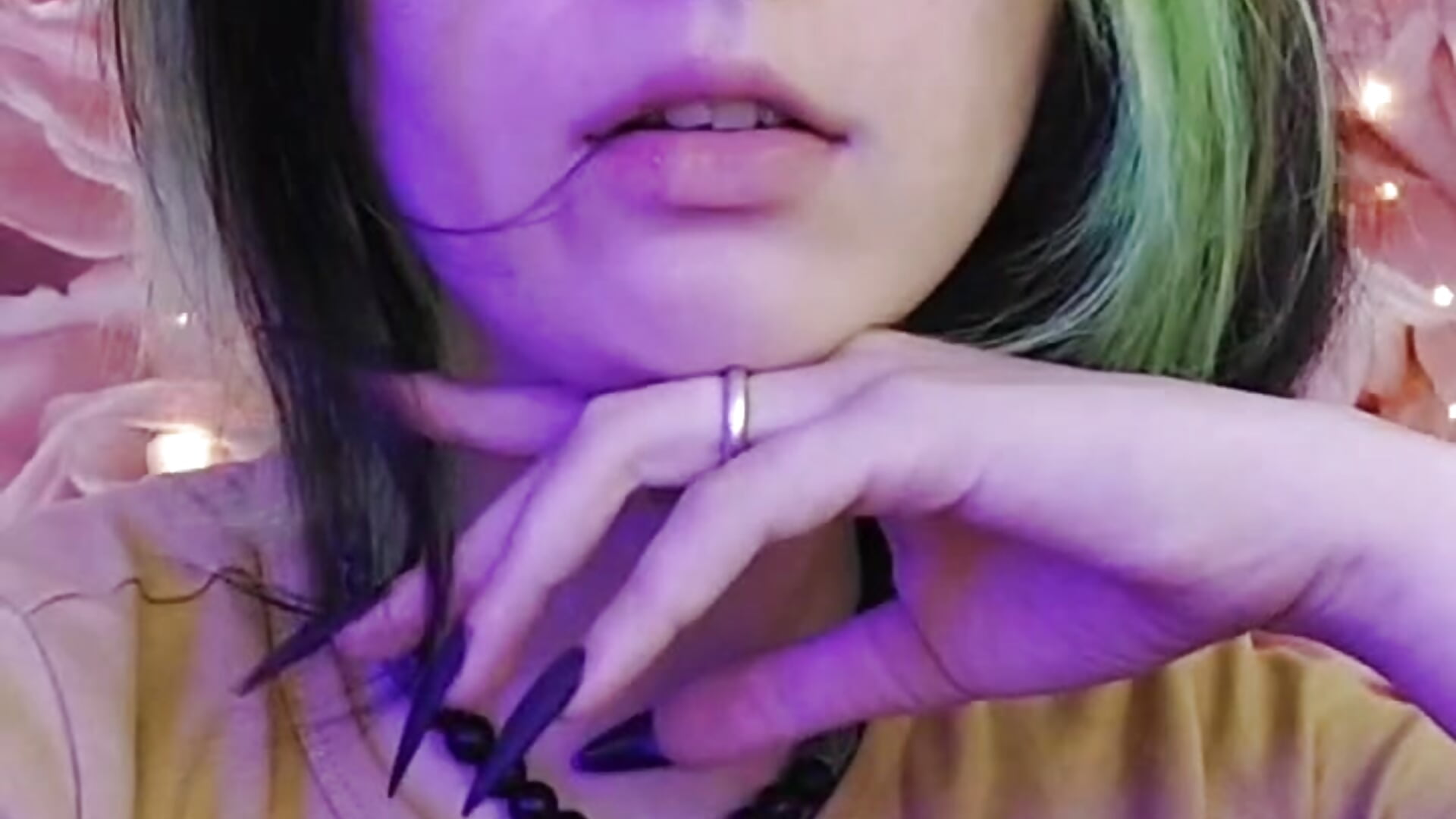 ahegao - video by MsMeow cam model