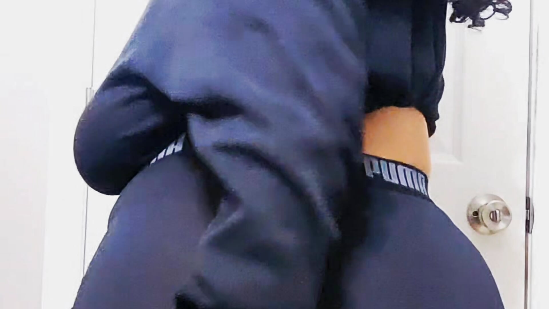 Twerk  🍑 - video by SamiTsunami cam model