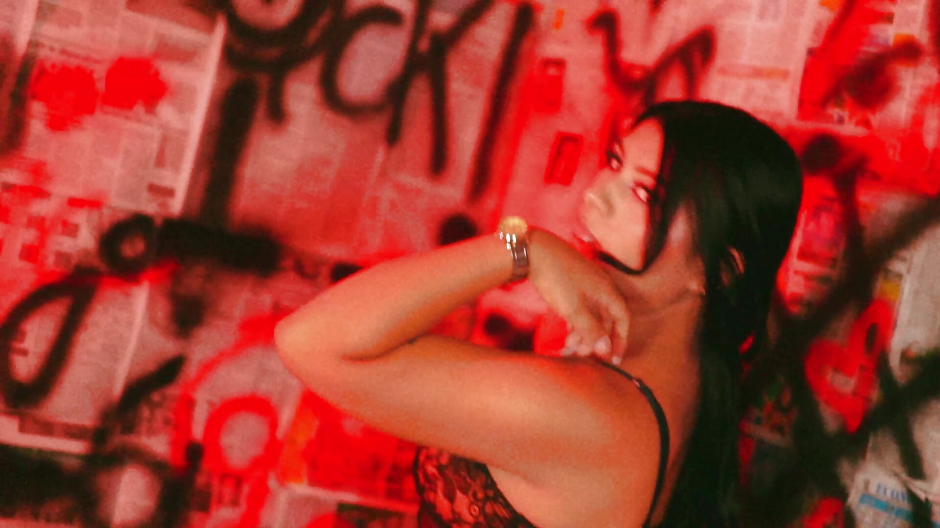 On an adventure hot – video od webkamerové modelky CandyRoxx1_