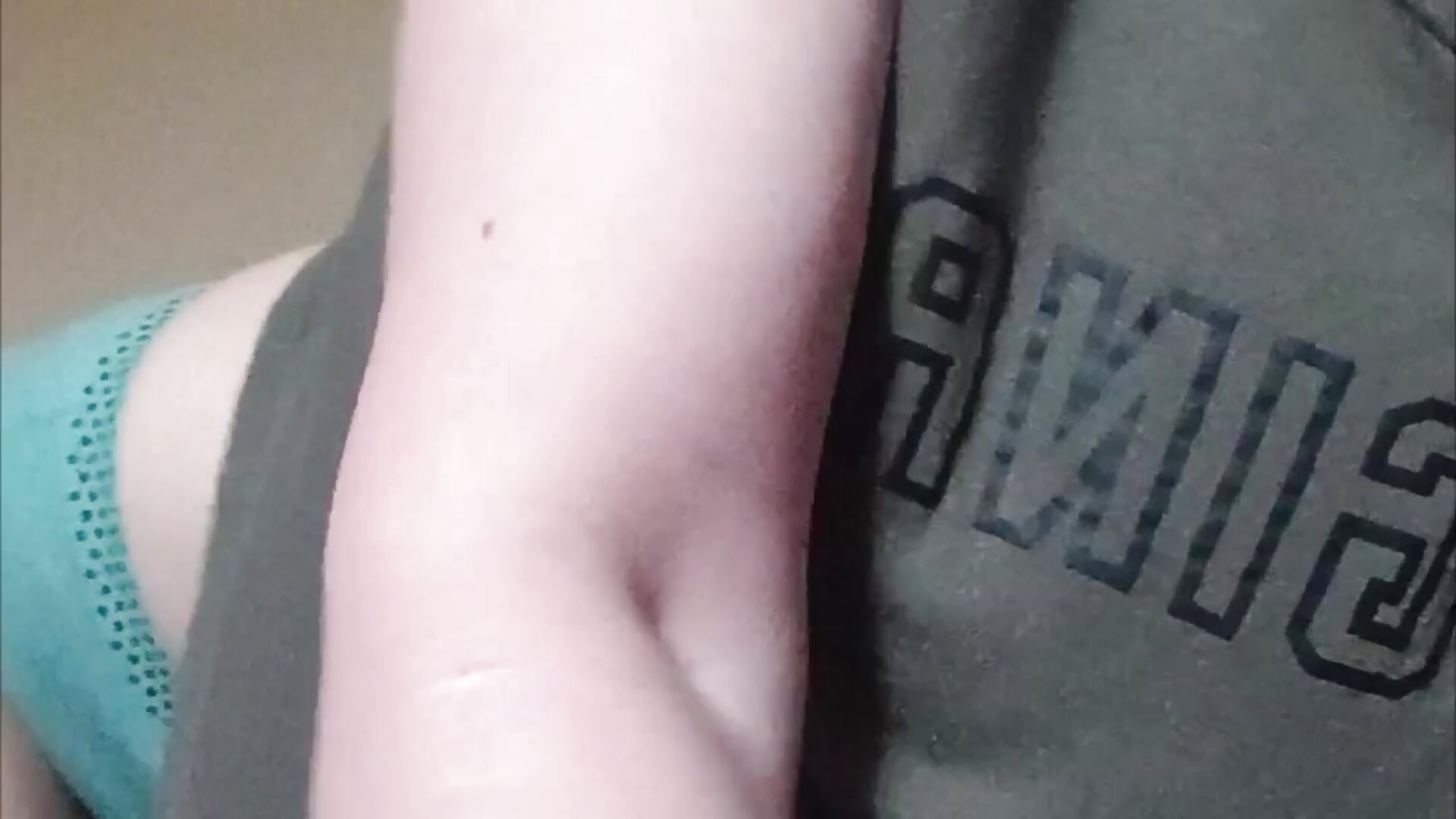 VID_20250702_182817 - video by Pen_Janis cam model