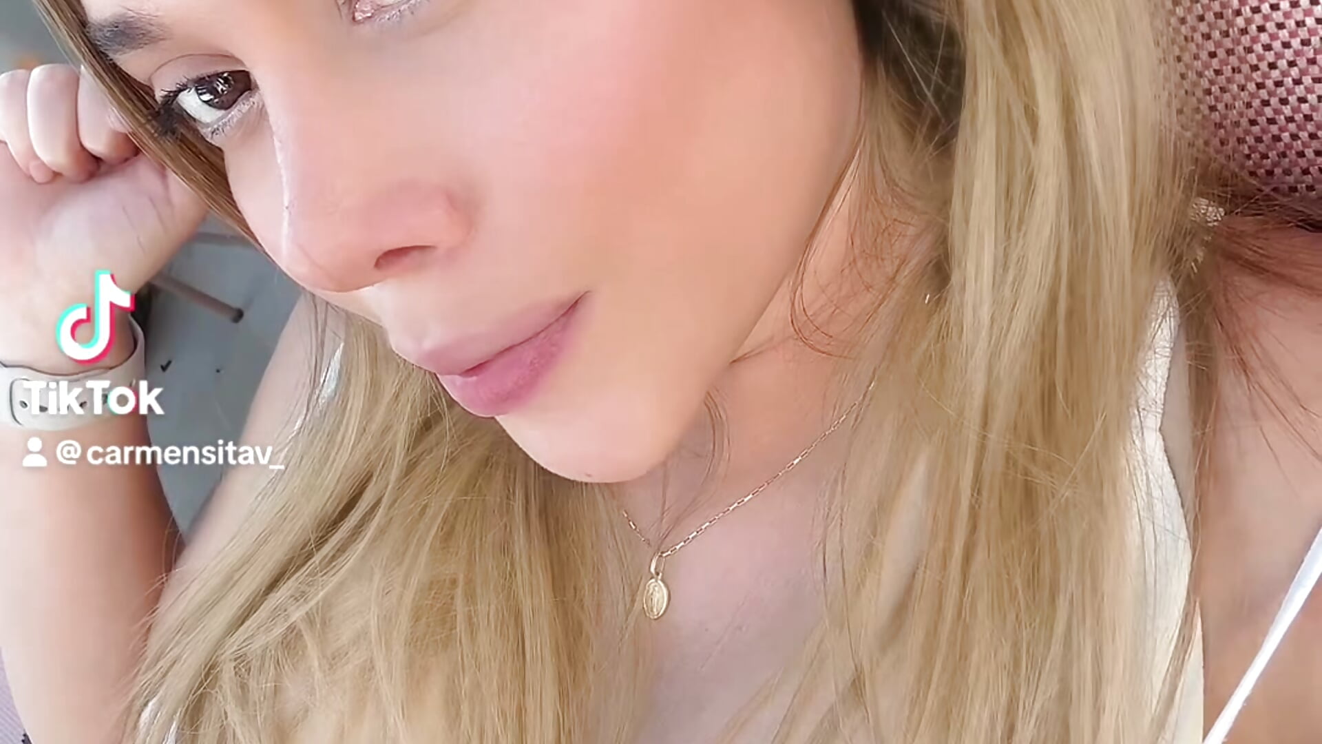 😈 - video by Condes_carmen cam model