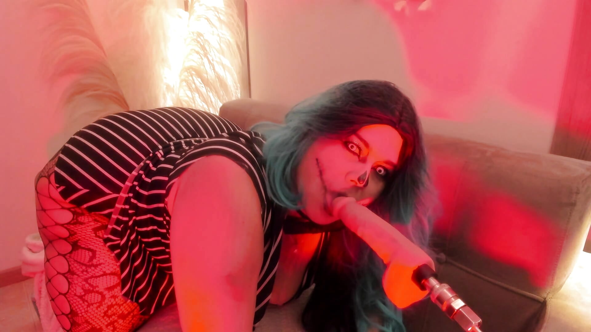 fuck my mouth my love 🎃😈