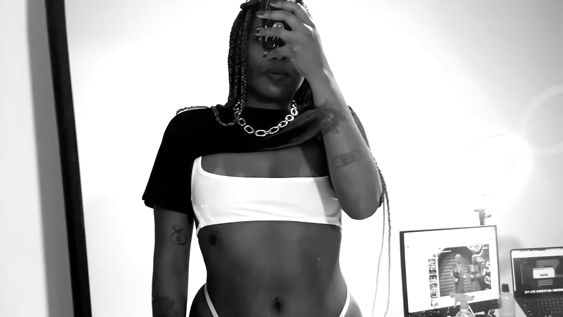 🤍🖤 - video di br_girl modella di cam