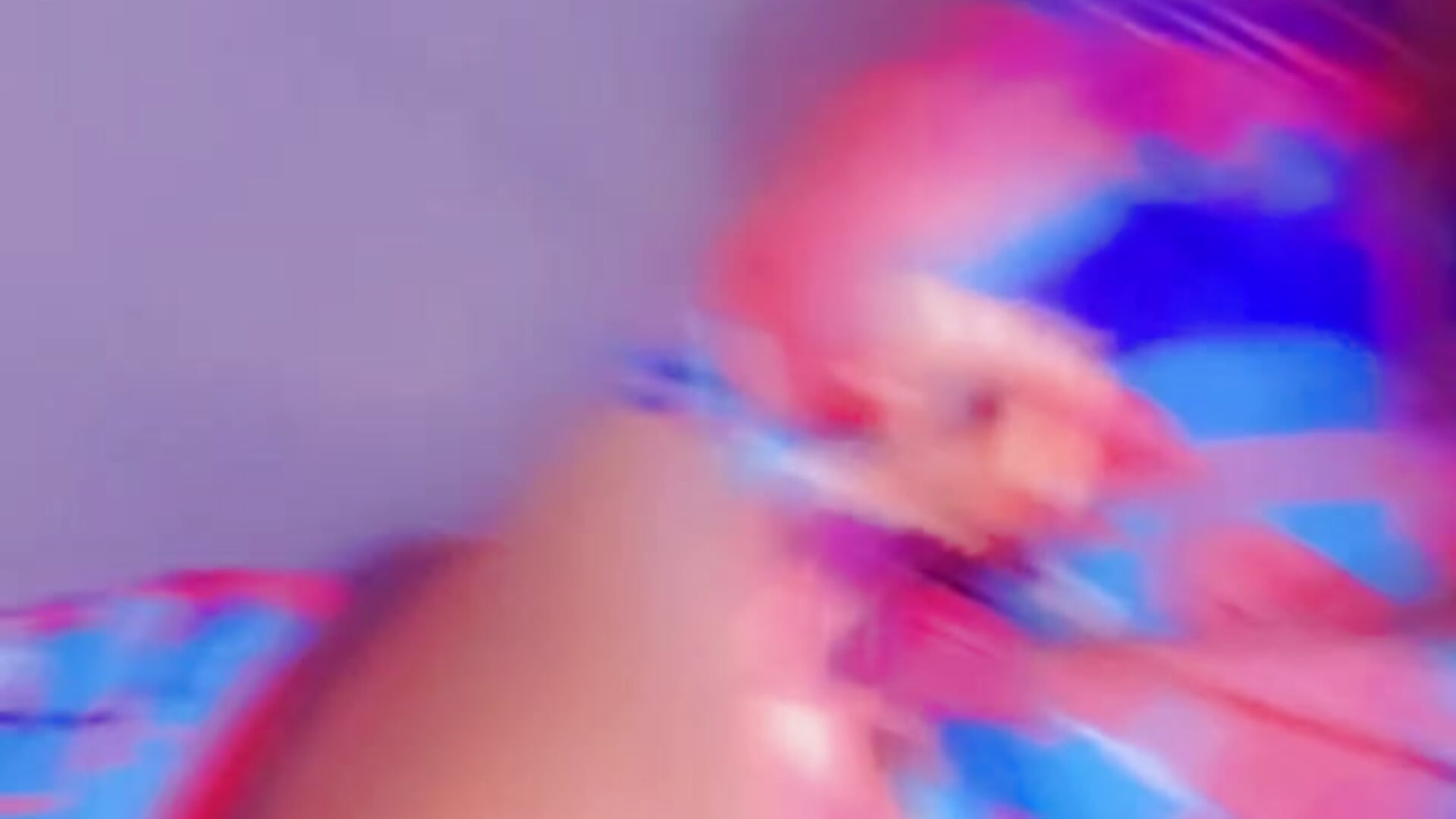 A good touch will do me good!!Just worship my body till i give into your desires. - video by juicybatate cam model