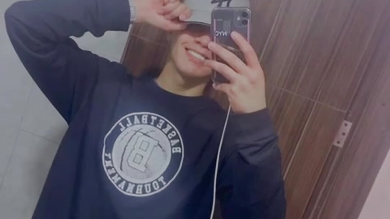 smile - فيديو من matt_benji موديل الكام