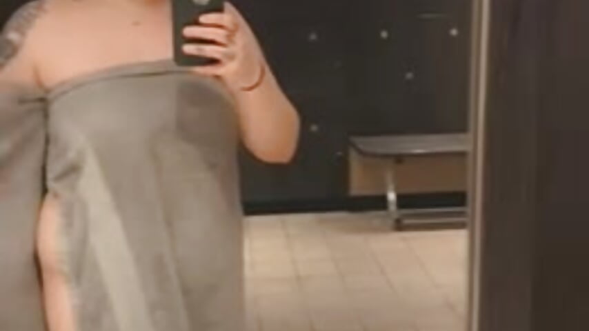 Locker room flashing