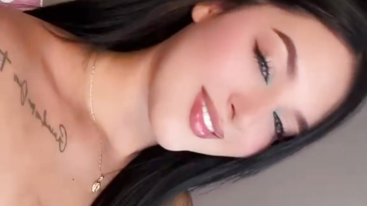 TOPICOQUETA🥰－カメラキャストのRachelSteinの動画