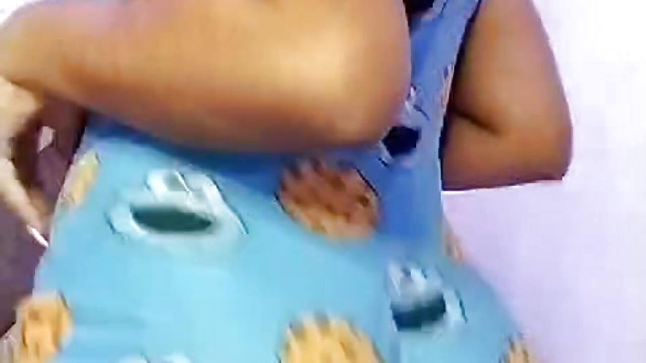 1001096534 – video od webkamerové modelky Alice_Roys