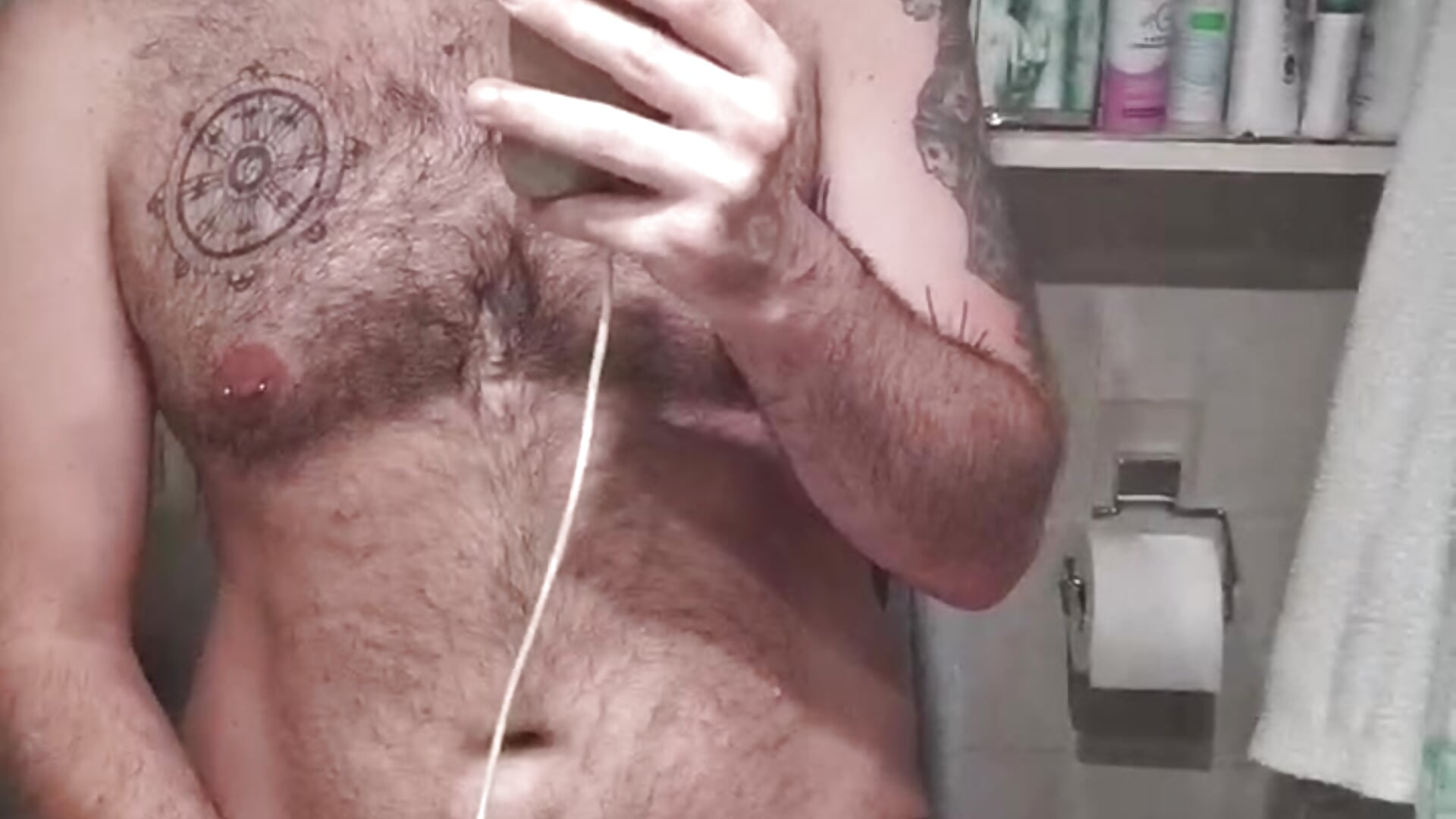 Me moaning, jerking and cumming in front of the mirror - Vídeo de beardo85, modelo de vídeos