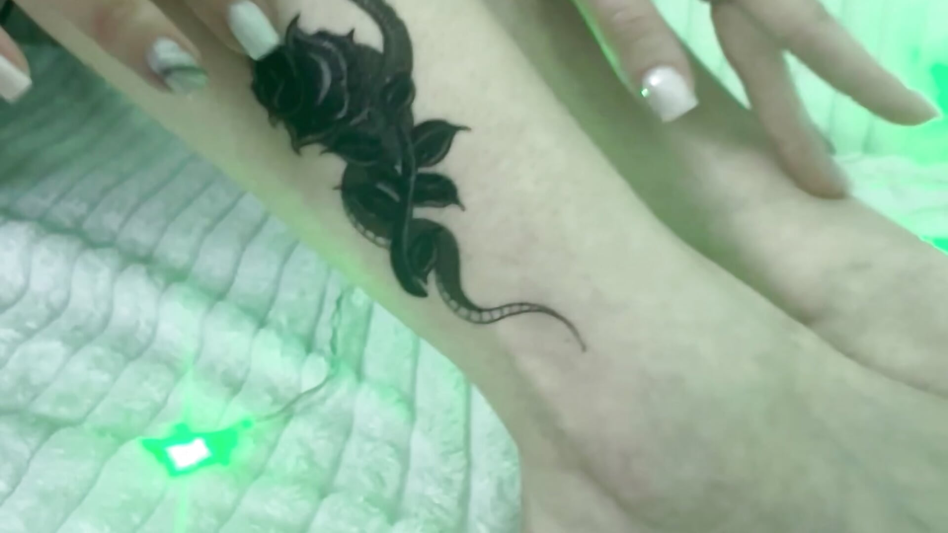 tattoo fetish - video by JuliaQueenn cam model